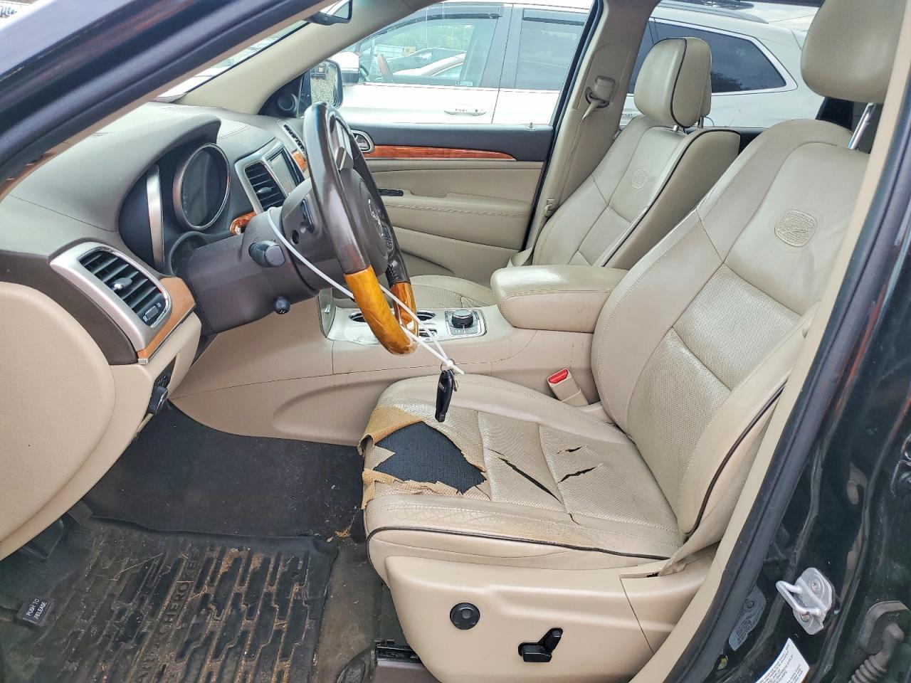 2012 JEEP GRAND CHEROKEE OVERLAND — Фото 7 из 13