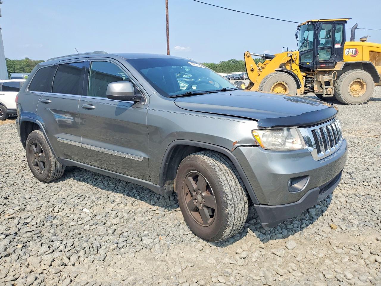 2012 JEEP GRAND CHEROKEE LAREDO — Фото 4 из 12