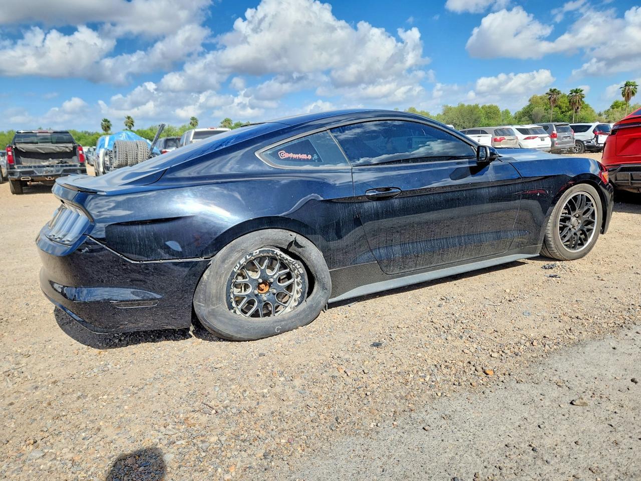 2016 FORD MUSTANG GT — Фото 3 из 12