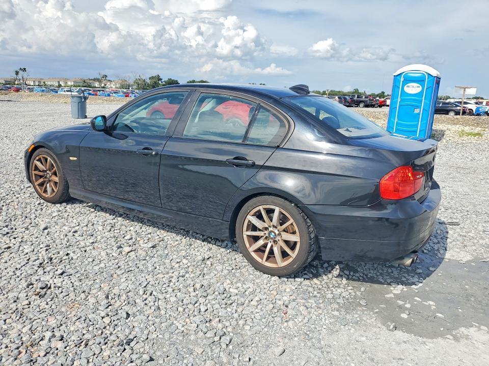 2009 BMW 328 I — Фото 2 из 14