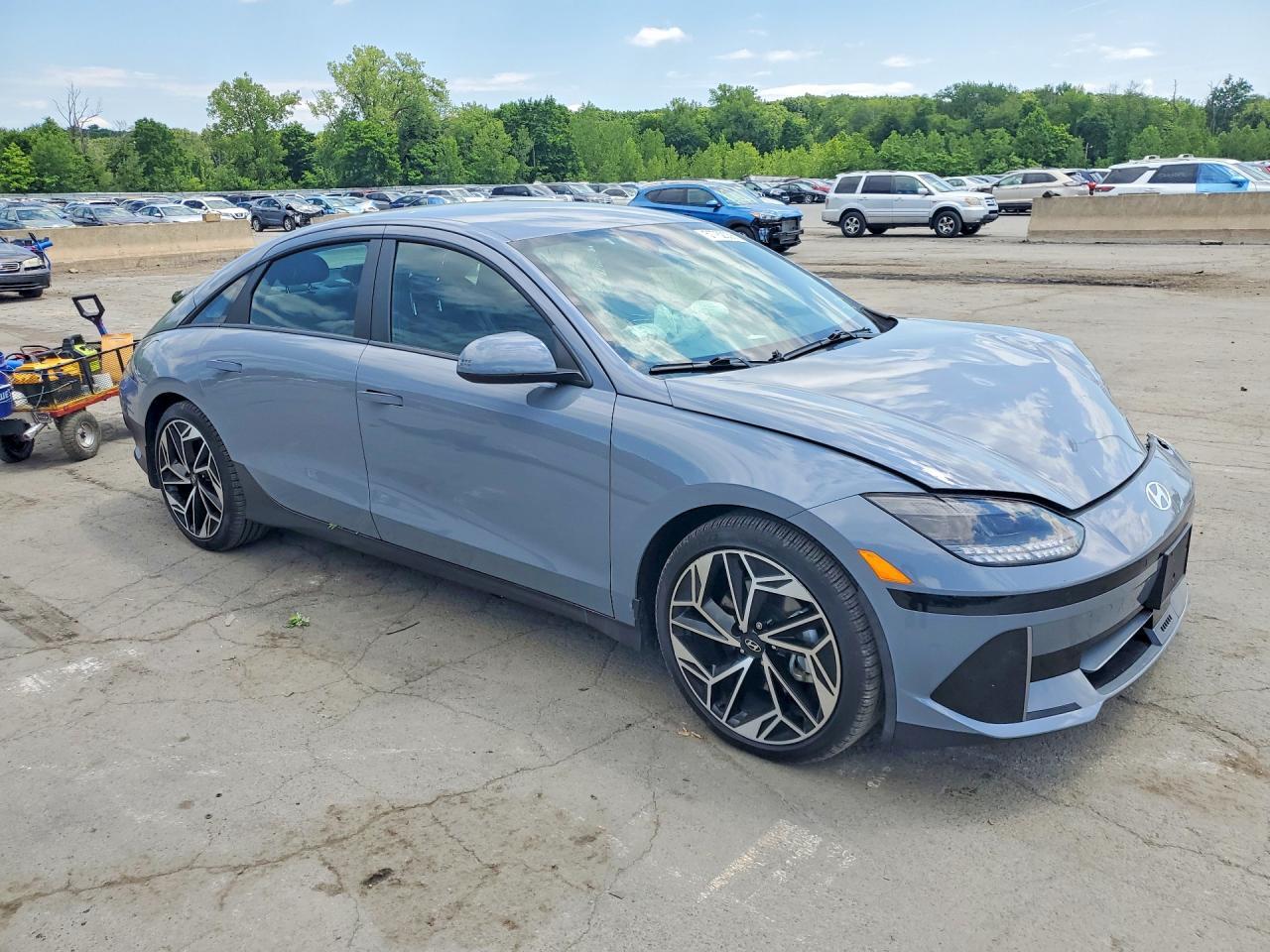 2024 HYUNDAI IONIQ 6 SEL — Фото 4 из 12