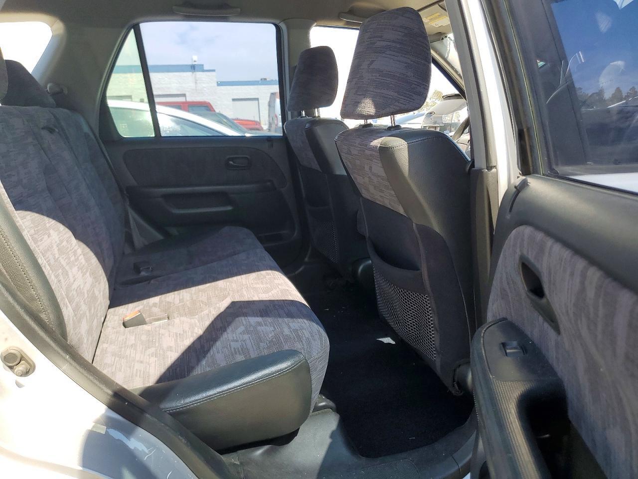 2002 HONDA CR-V LX — Фото 11 из 13