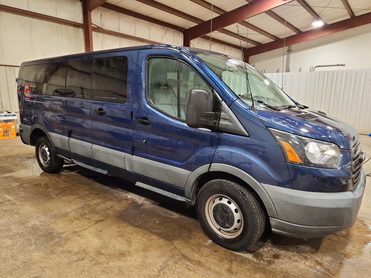 2016 FORD TRANSIT T-350 — Фото 4 из 13