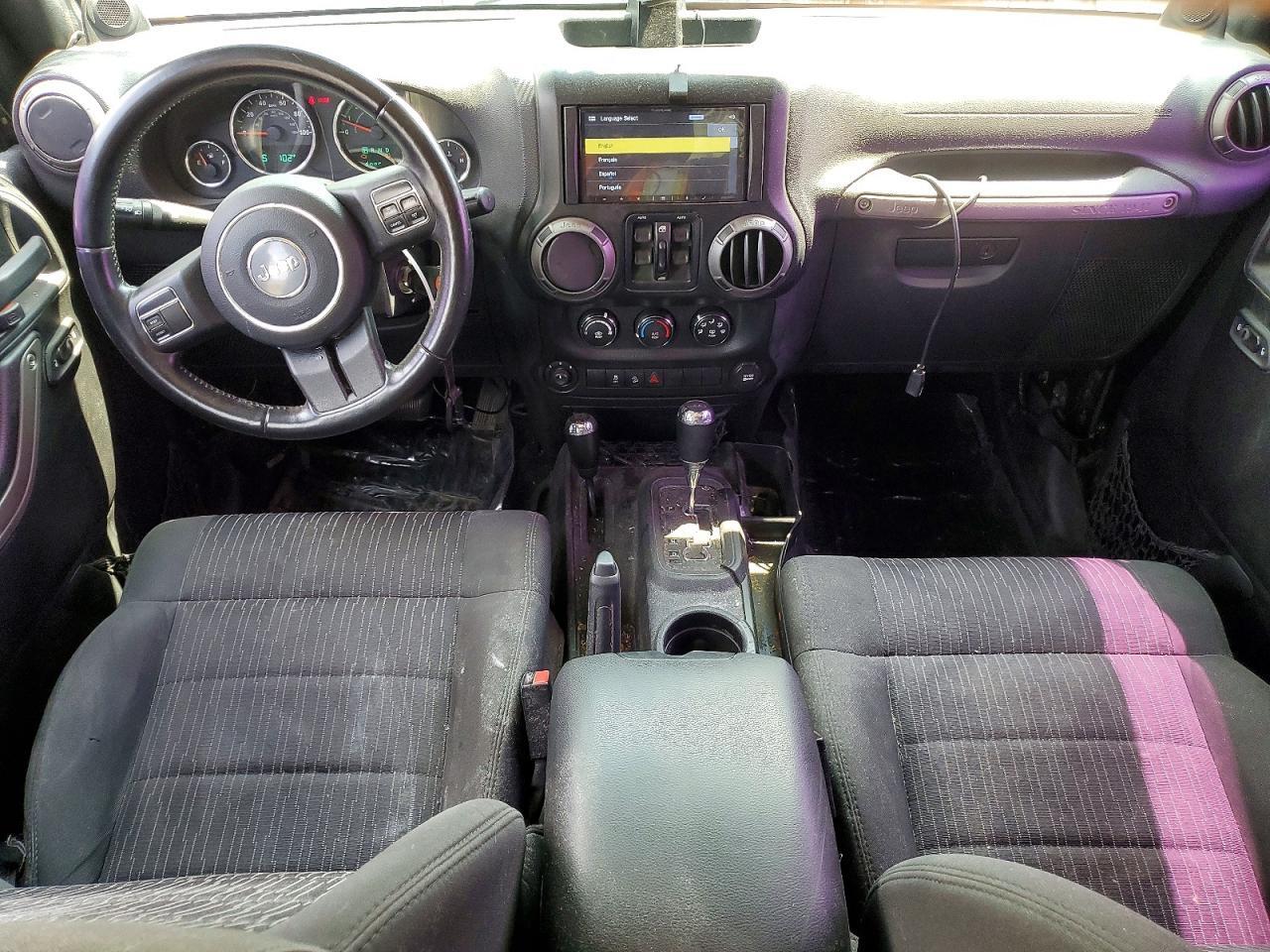 2012 JEEP WRANGLER UNLIMITED SPORT — Фото 8 из 12