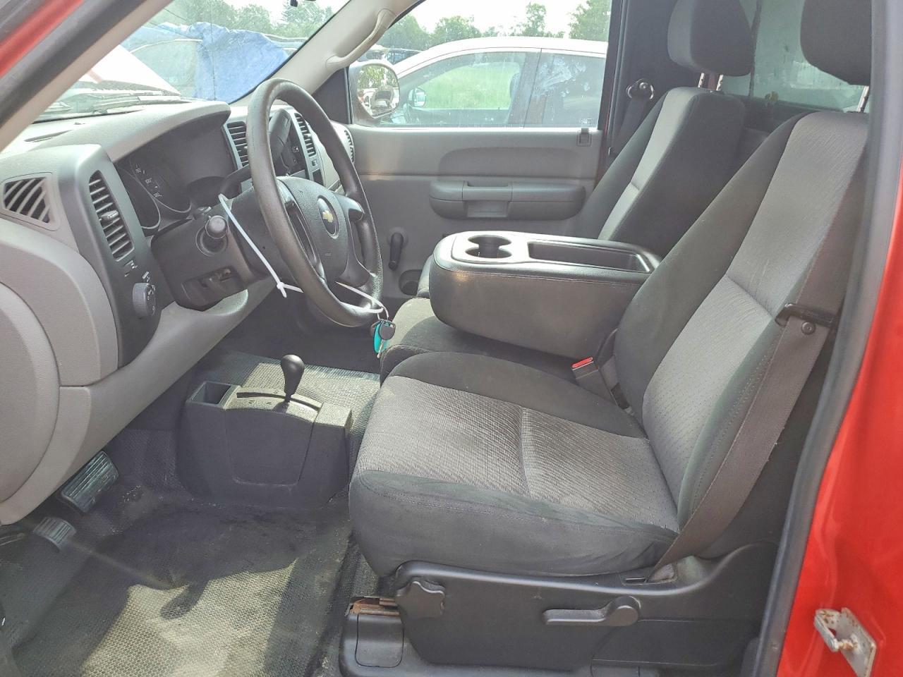 2009 CHEVROLET SILVERADO K1500 — Фото 7 из 12