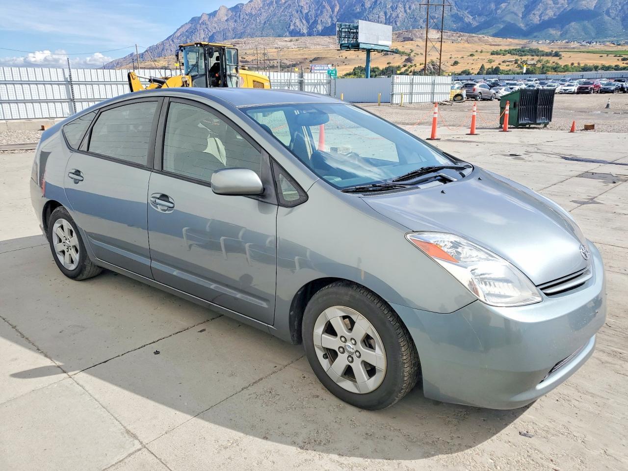 2005 TOYOTA PRIUS BASE — Фото 4 из 12