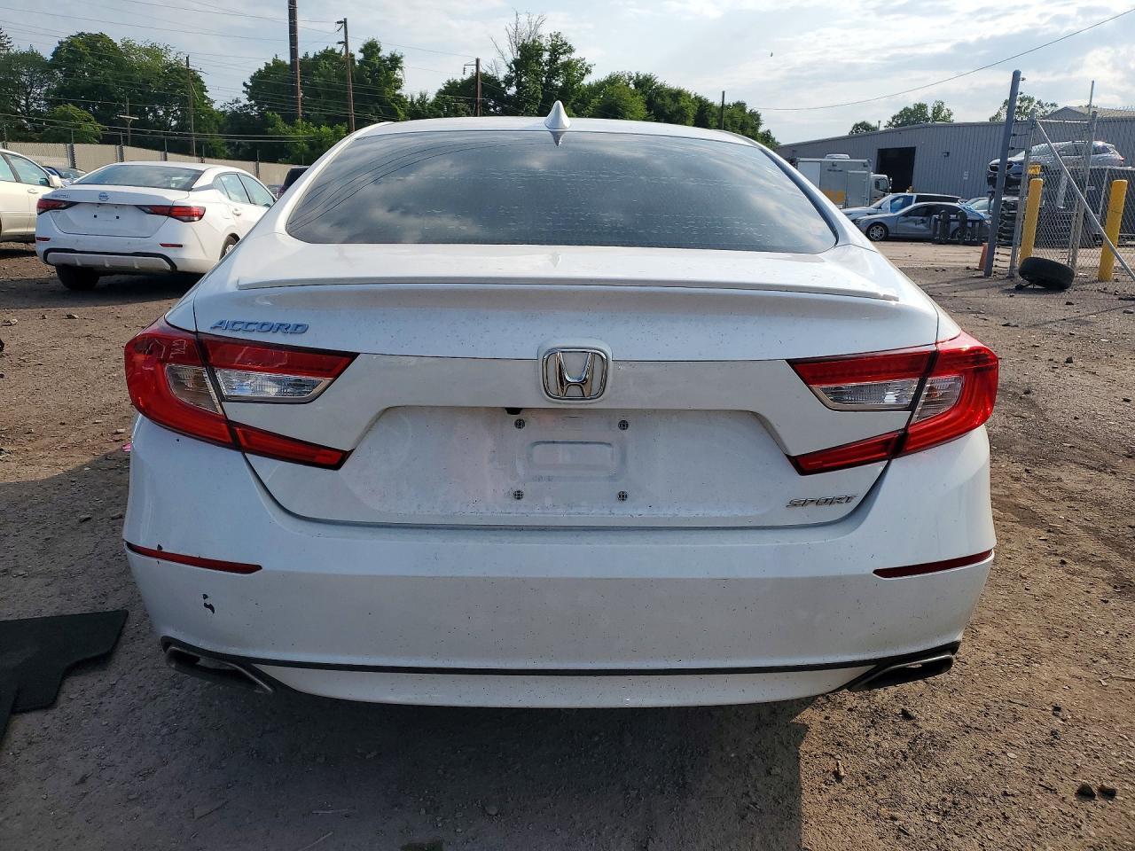 2020 HONDA ACCORD SPORT — Фото 6 из 12
