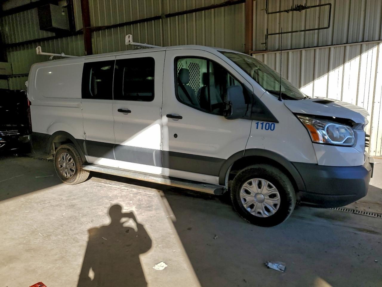 2016 FORD TRANSIT T-250 — Фото 4 из 13