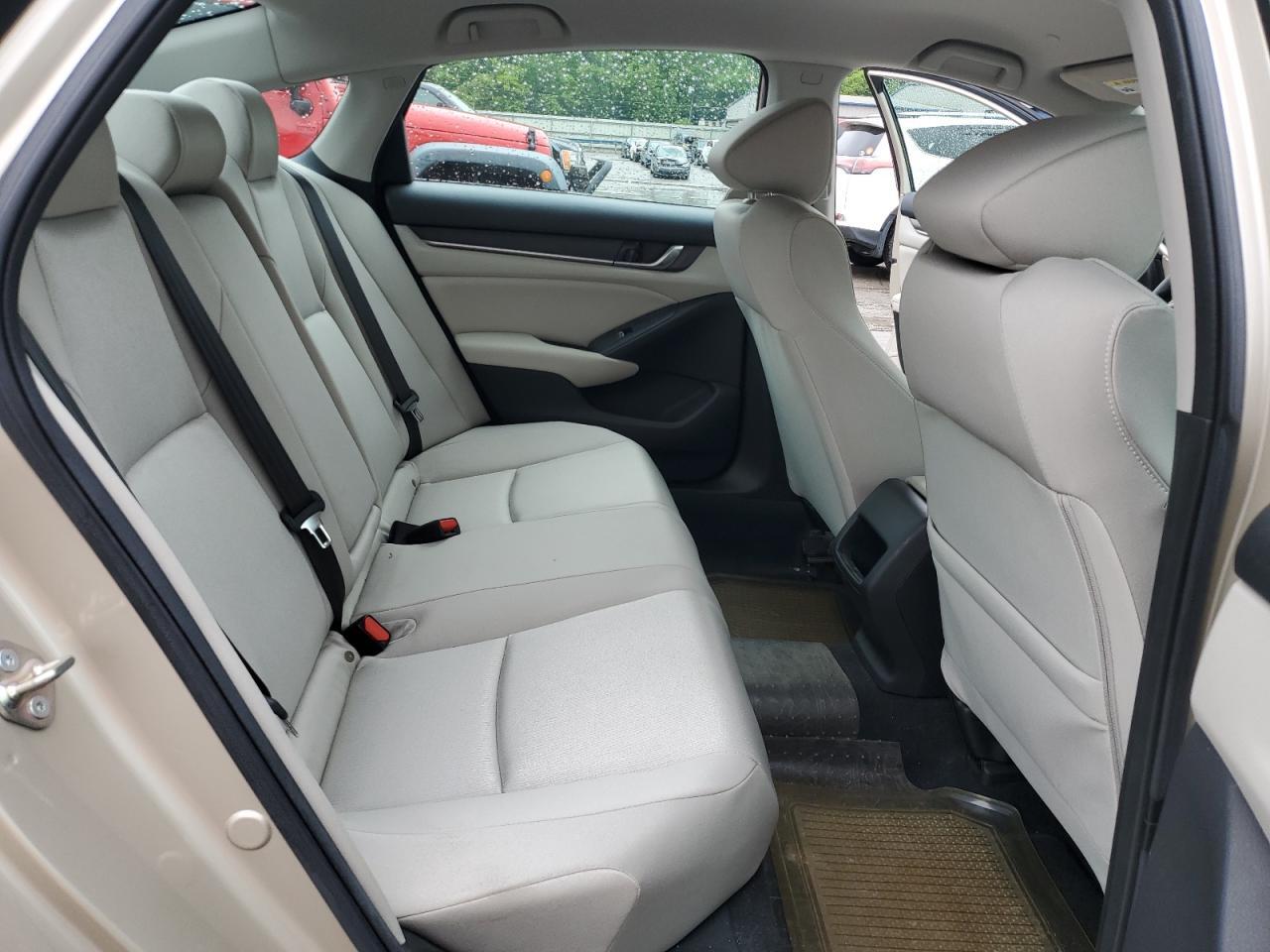 2020 HONDA ACCORD LX — Фото 10 из 12