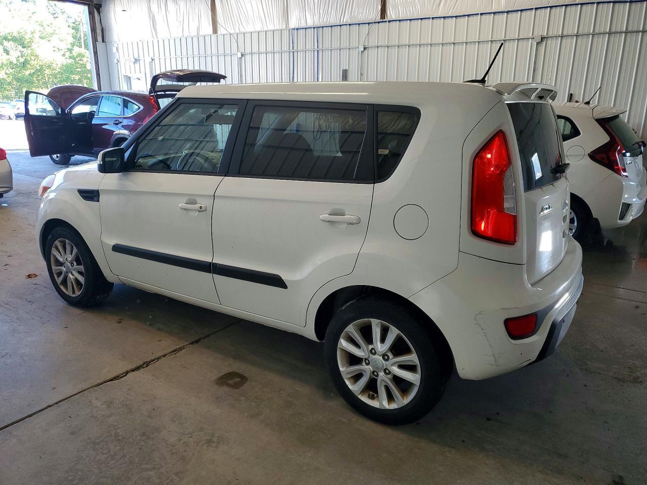 2012 KIA SOUL + — Фото 2 из 12