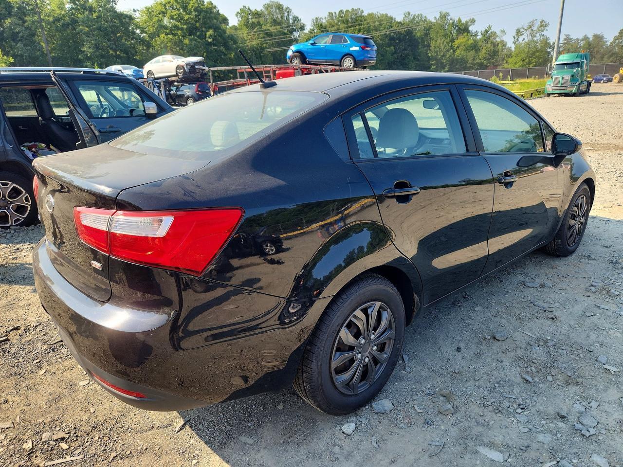 2012 KIA RIO LX — Фото 3 из 12
