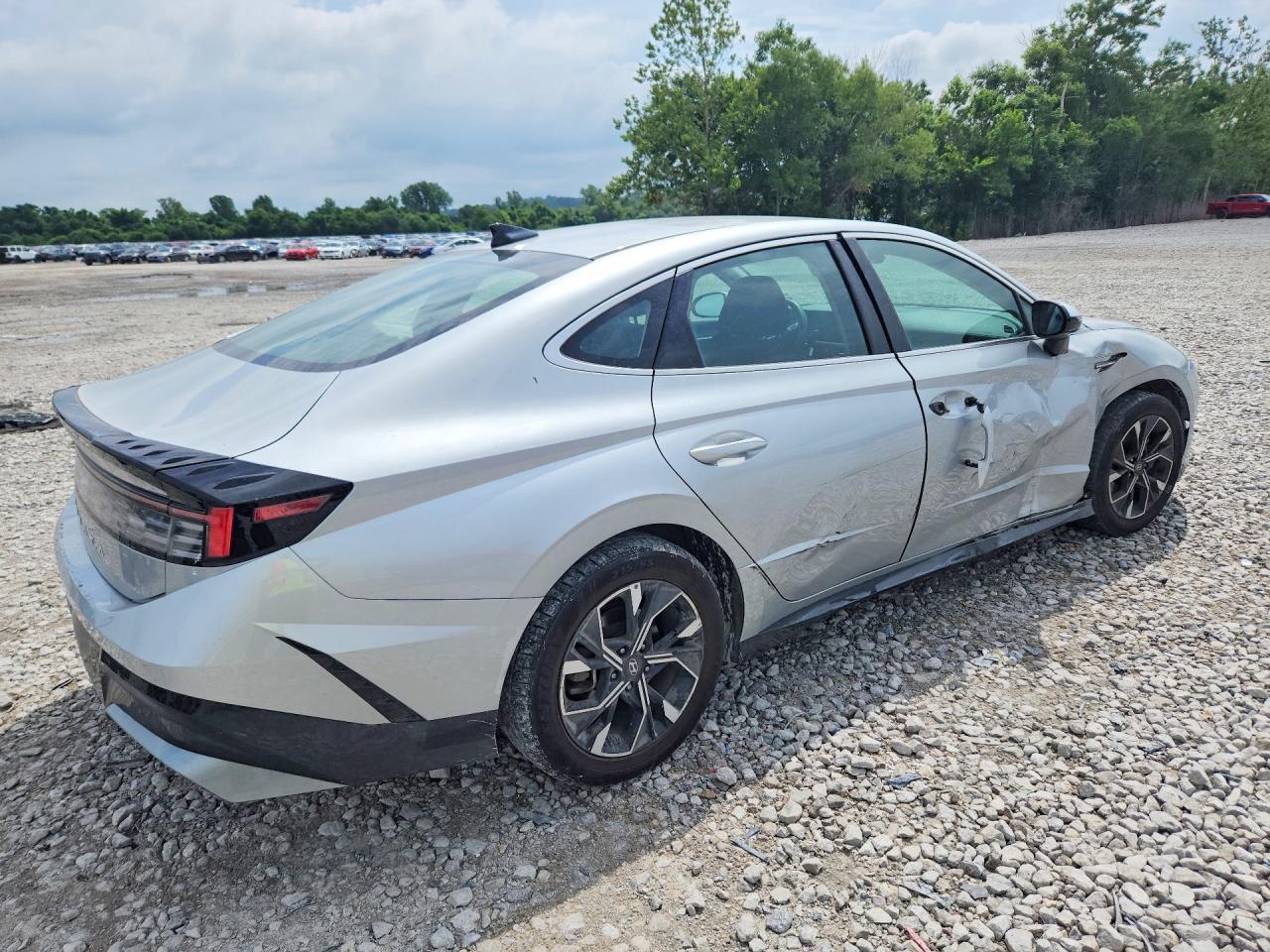 KMHL64JA6RA369927 2024 HYUNDAI SONATA photo no. 3