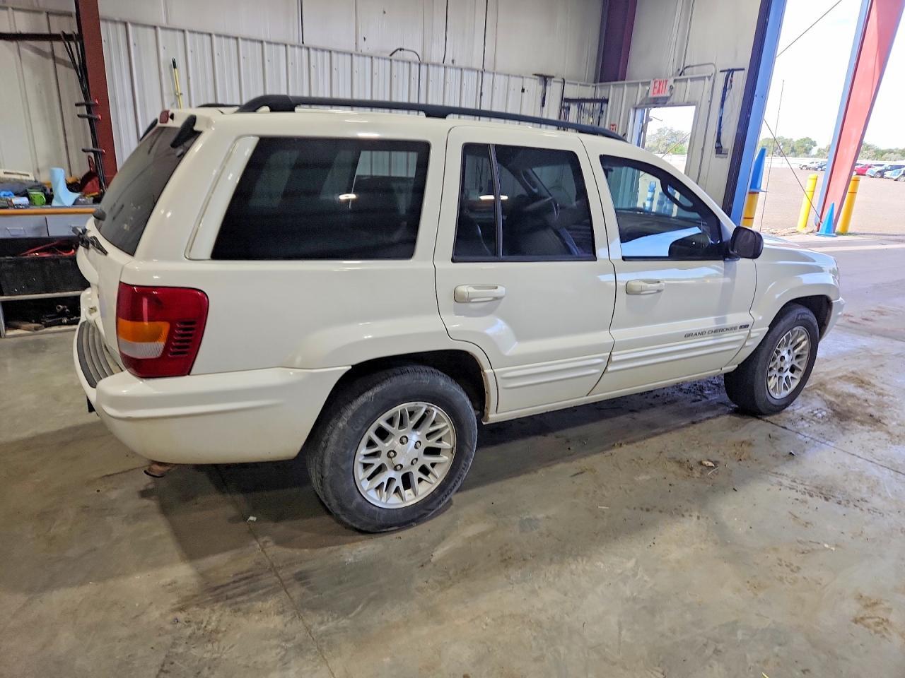2002 JEEP GRAND CHEROKEE LIMITED — Фото 3 из 13
