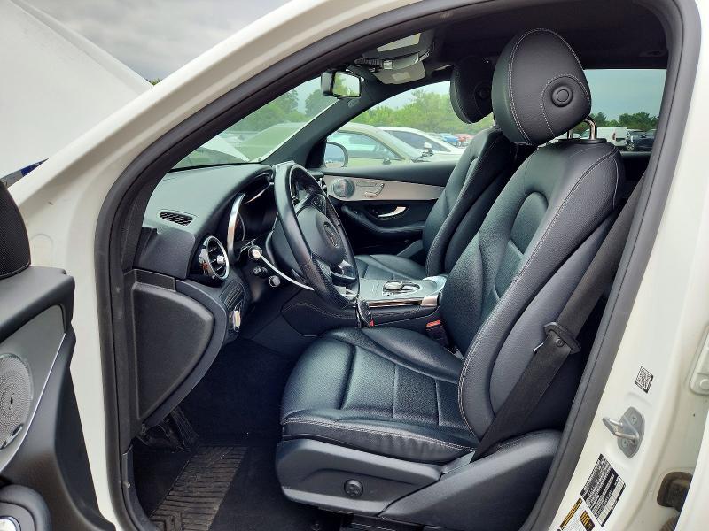 2019 MERCEDES-BENZ GLC 350E — Фото 7 из 13