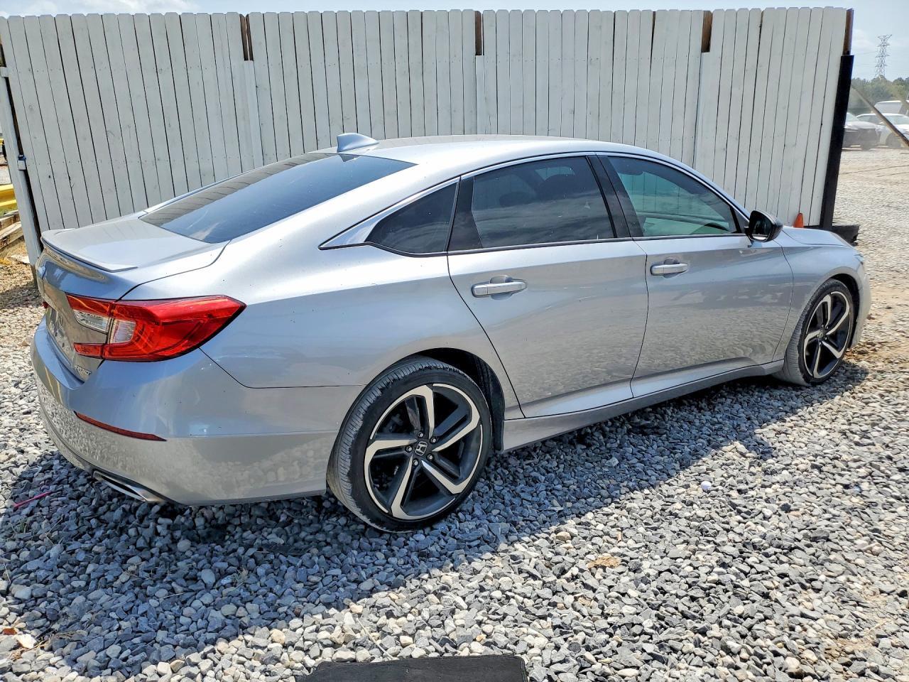 2020 HONDA ACCORD SPORT — Фото 3 из 12