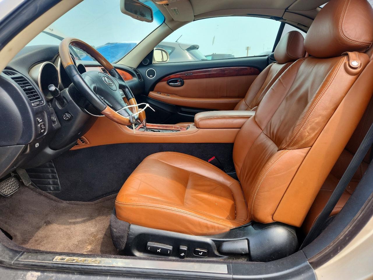 2002 LEXUS SC 430 — Фото 7 из 12