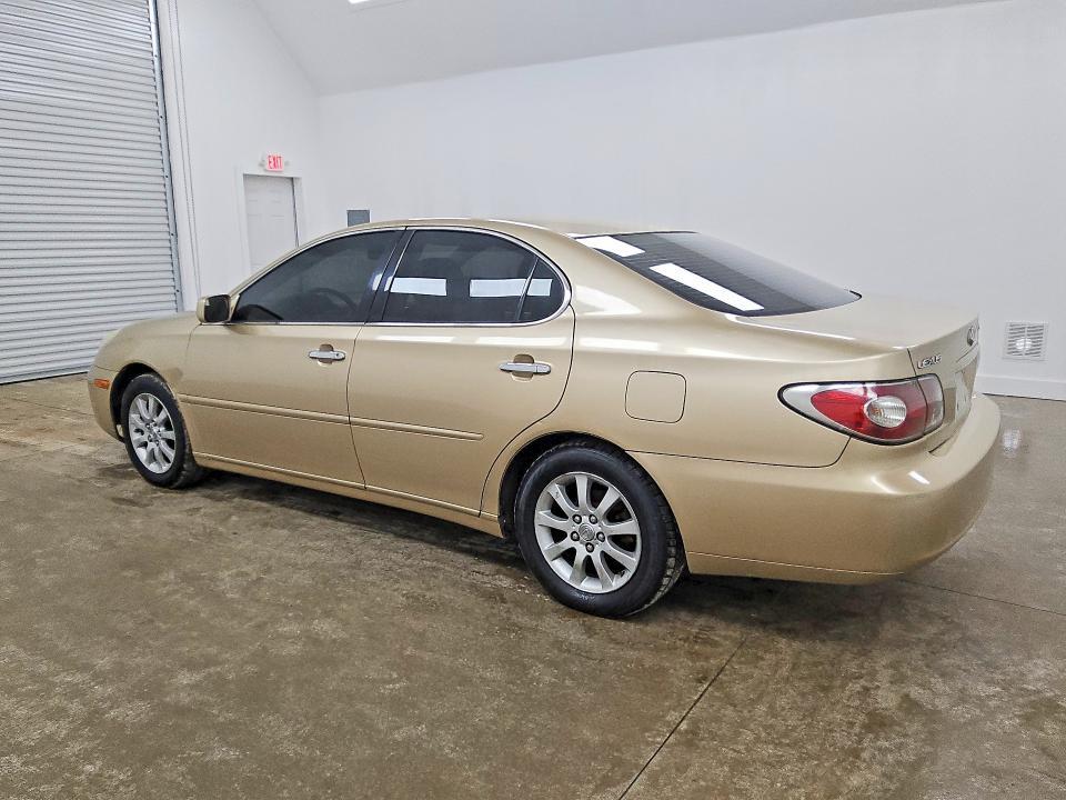 2002 LEXUS ES 300 — Фото 2 из 12