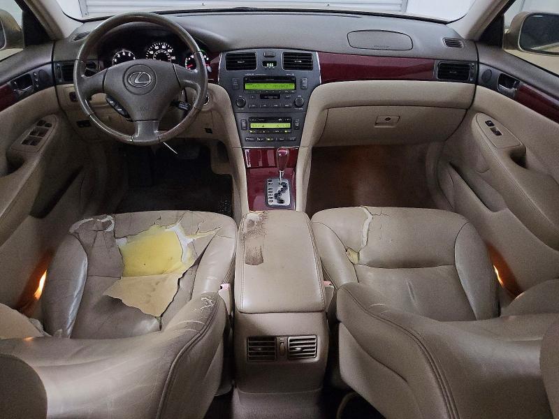2002 LEXUS ES 300 — Фото 8 из 12