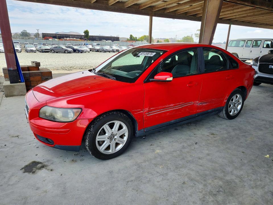 2005 VOLVO S40 YV1MS682552102582