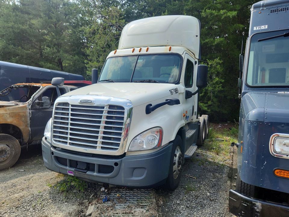 2016 FREIGHTLINER CASCADIA 125 3AKJGEDV4GSGV3734