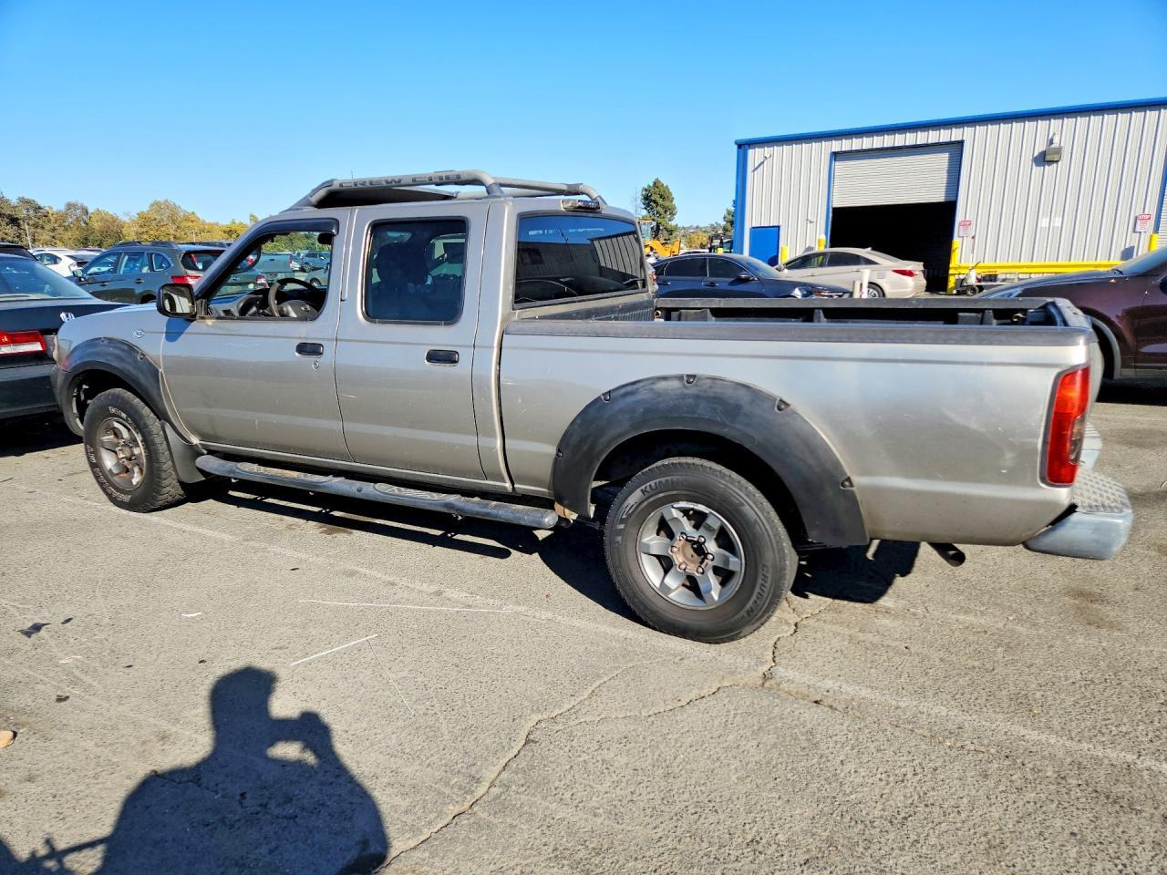 1N6ED29X62C382670 2002 NISSAN FRONTIER photo no. 2