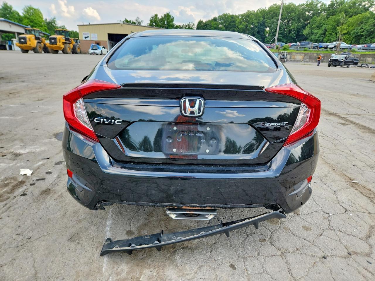 2020 HONDA CIVIC SPORT — Фото 6 из 12