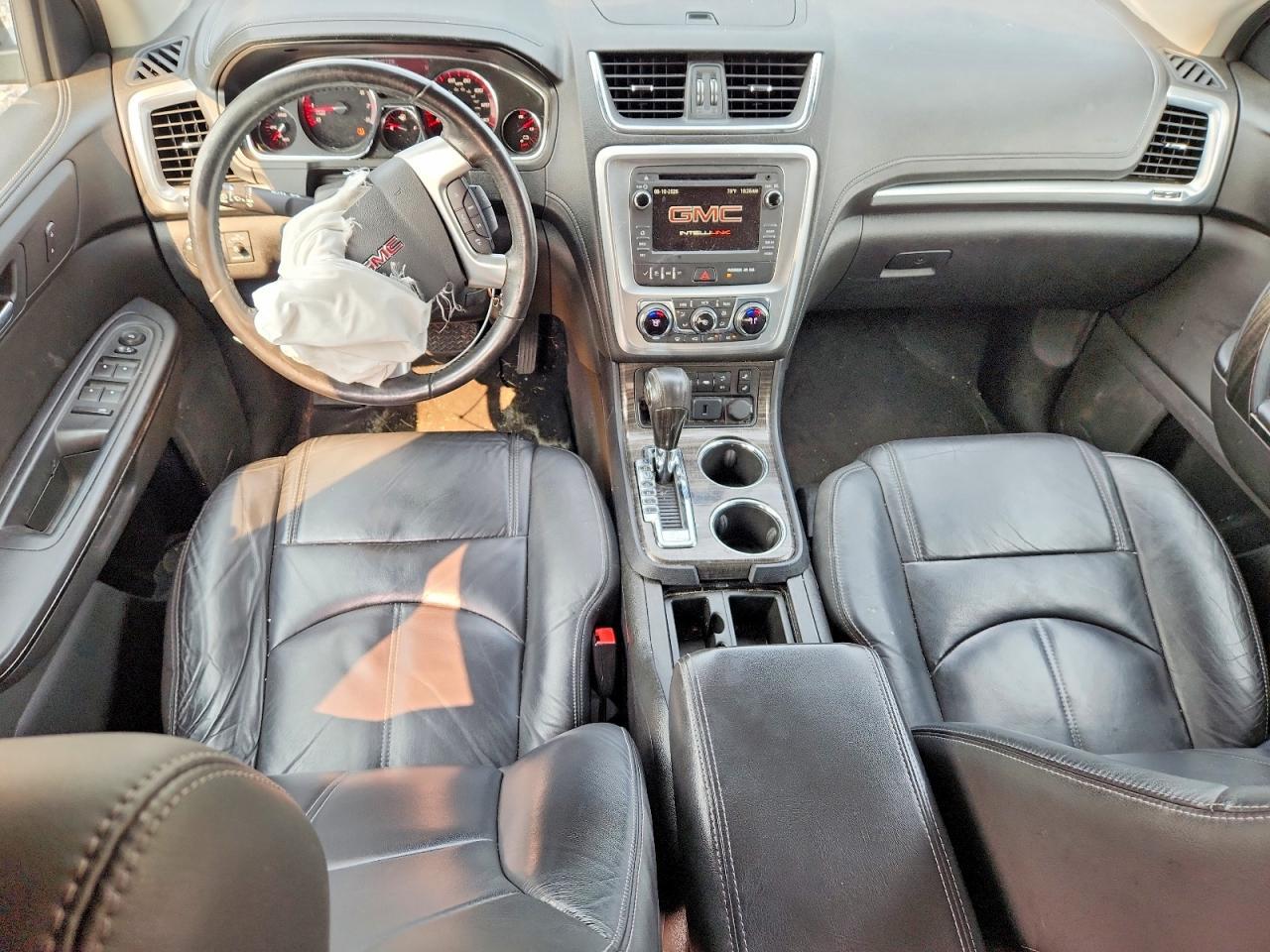 2016 GMC ACADIA SLT-1 — Фото 8 из 13