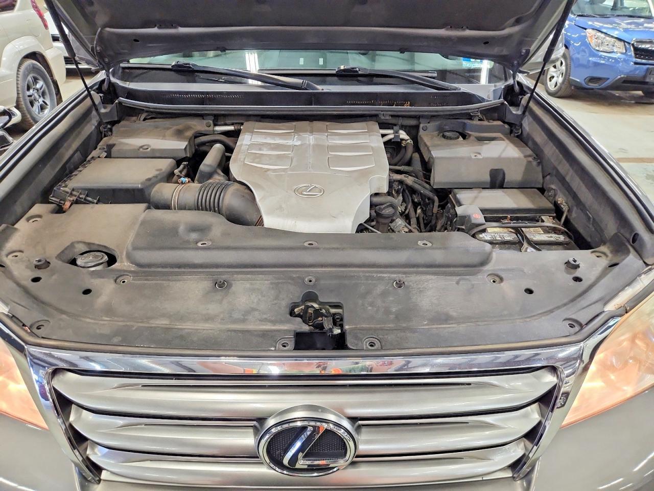 2012 LEXUS GX 460 — Фото 12 из 13