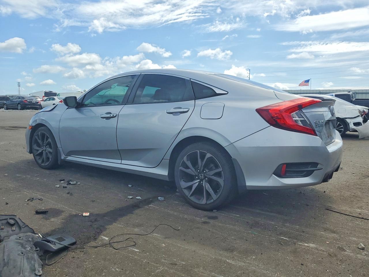 2020 HONDA CIVIC SPORT — Фото 2 из 12