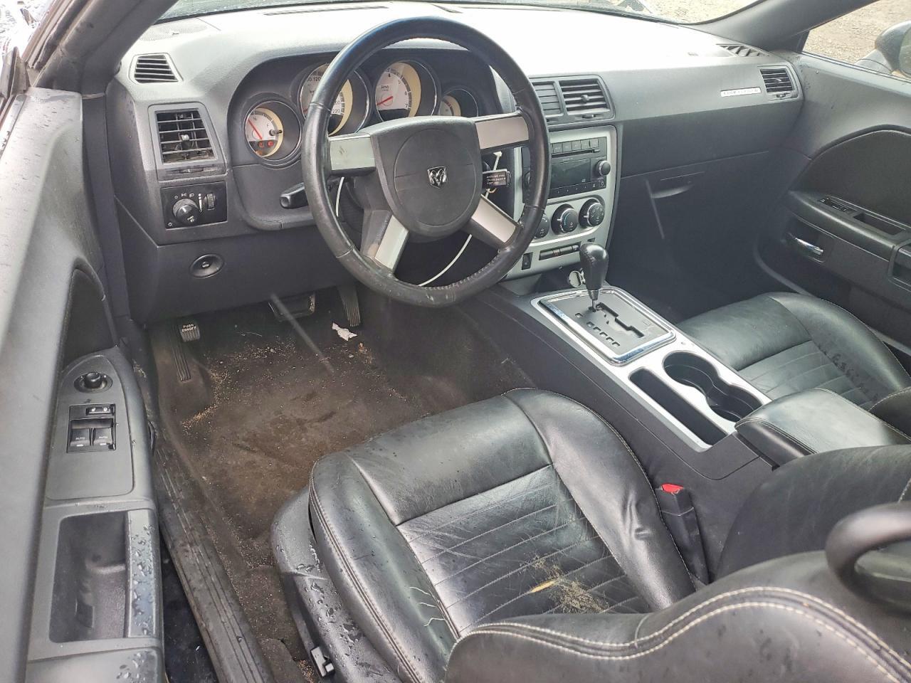 2009 DODGE CHALLENGER SE — Фото 8 из 12