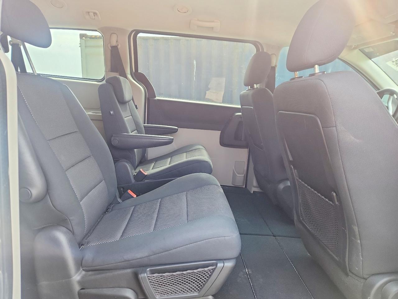 2009 DODGE GRAND CARAVAN SE — Фото 11 из 14