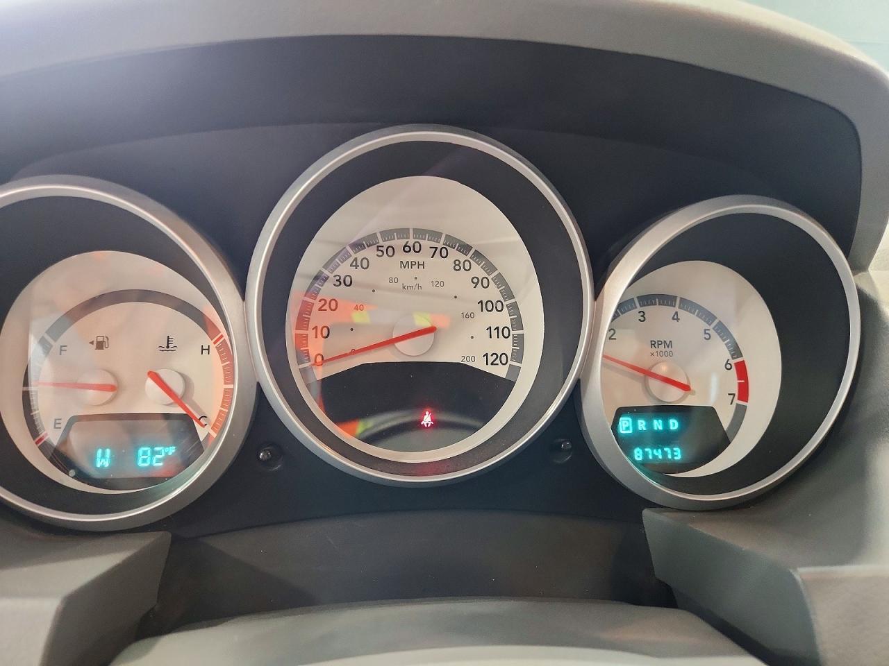 2009 DODGE GRAND CARAVAN SE — Фото 9 из 13