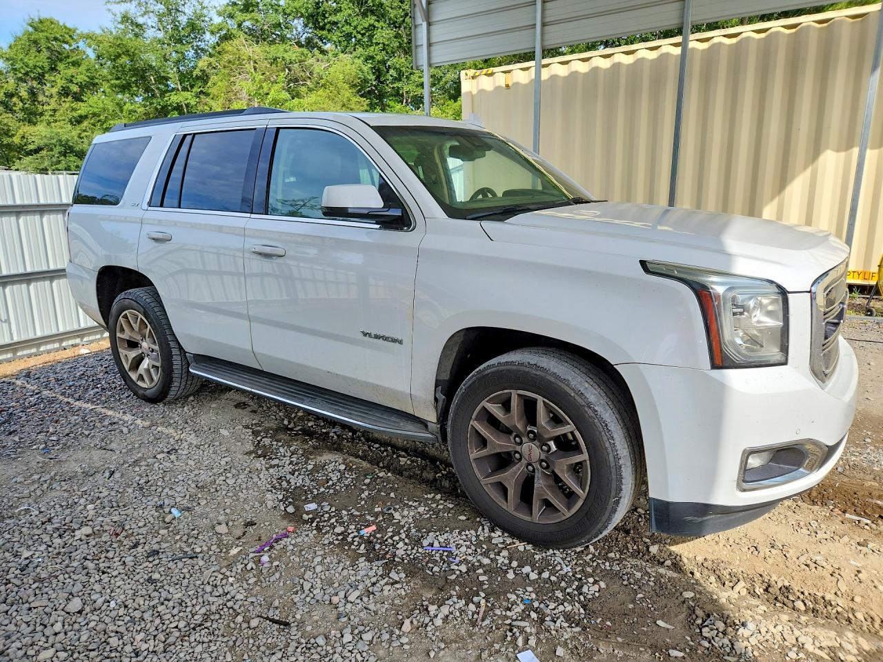 2016 GMC YUKON SLT — Фото 4 из 13