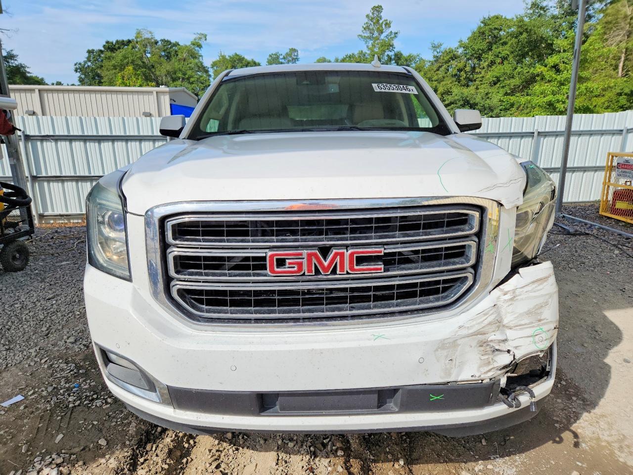 2016 GMC YUKON SLT — Фото 5 из 13