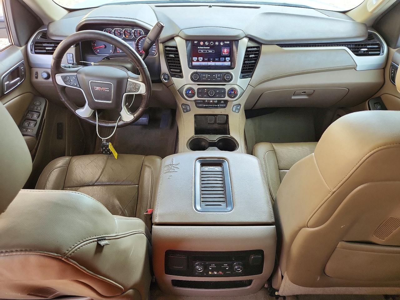 2016 GMC YUKON SLT — Фото 8 из 13
