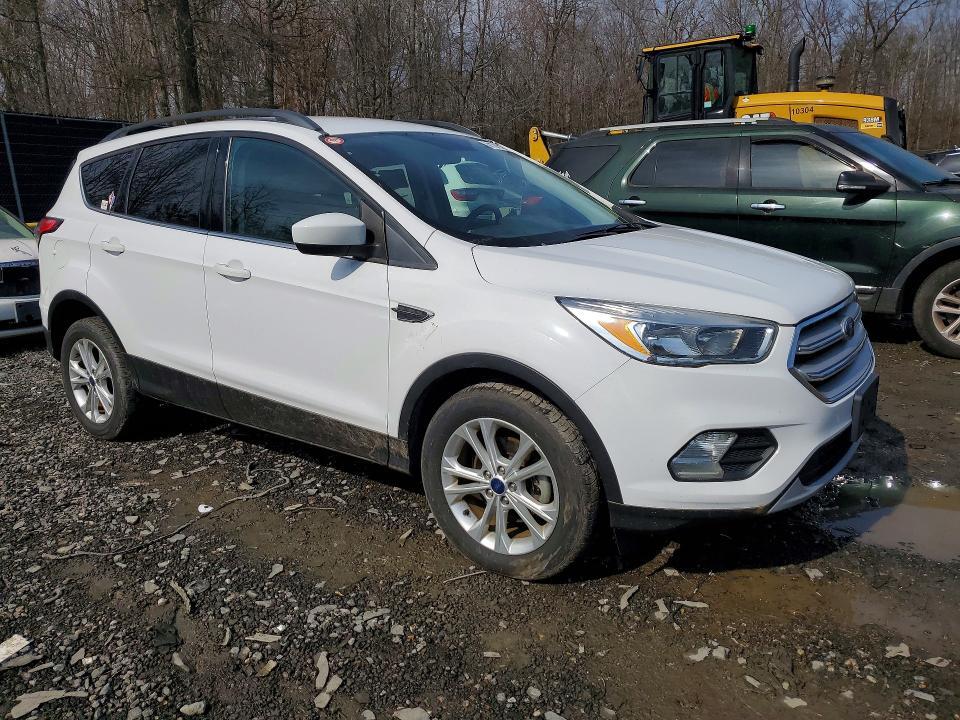 2018 FORD ESCAPE SE — Фото 4 из 13