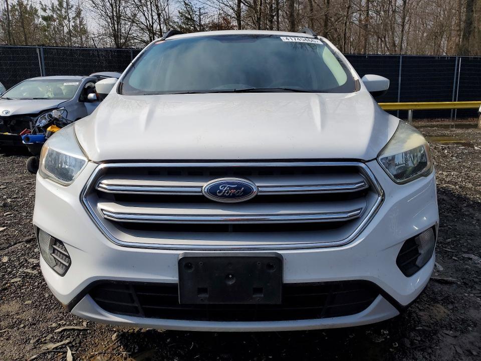 2018 FORD ESCAPE SE — Фото 5 из 13