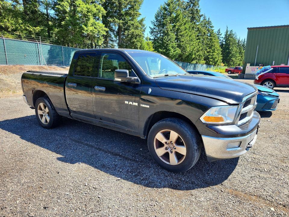 1D3HV18TX9S820345 2009 DODGE RAM 1500 photo no. 4