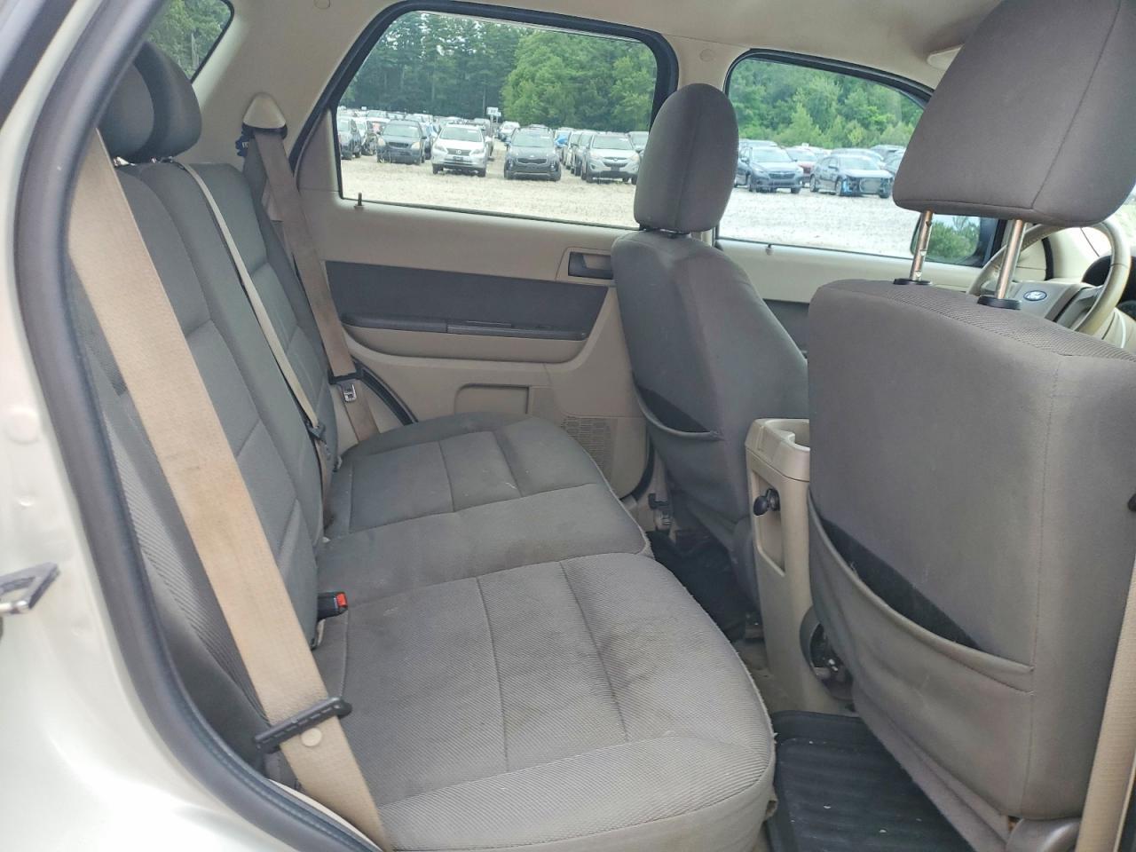 2009 FORD ESCAPE XLT — Фото 11 из 13