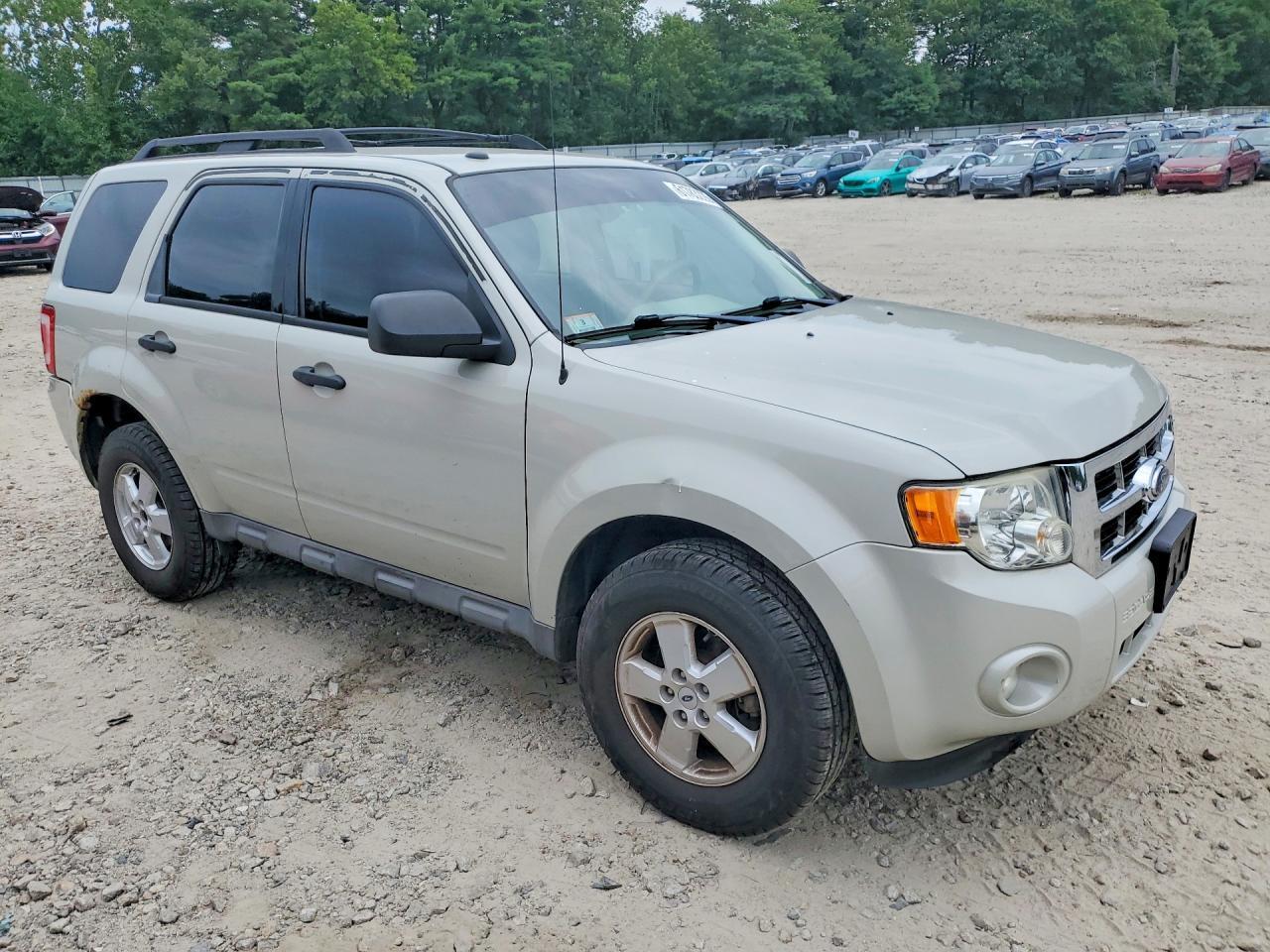 2009 FORD ESCAPE XLT — Фото 4 из 13