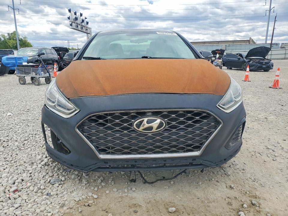 5NPE34AF1JH710990 2018 HYUNDAI SONATA photo no. 5