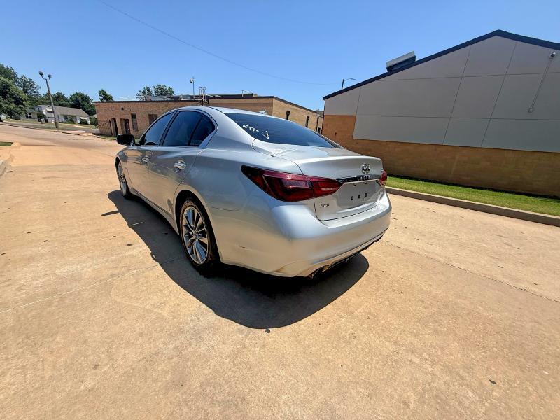 2018 INFINITI Q50 3.0T LUXE — Фото 3 из 10