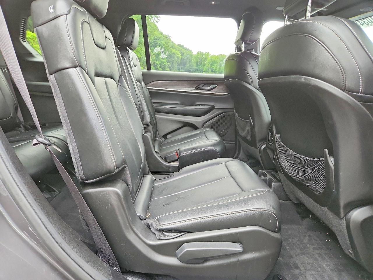 2024 JEEP GRAND CHEROKEE L LIMITED — Фото 11 из 13