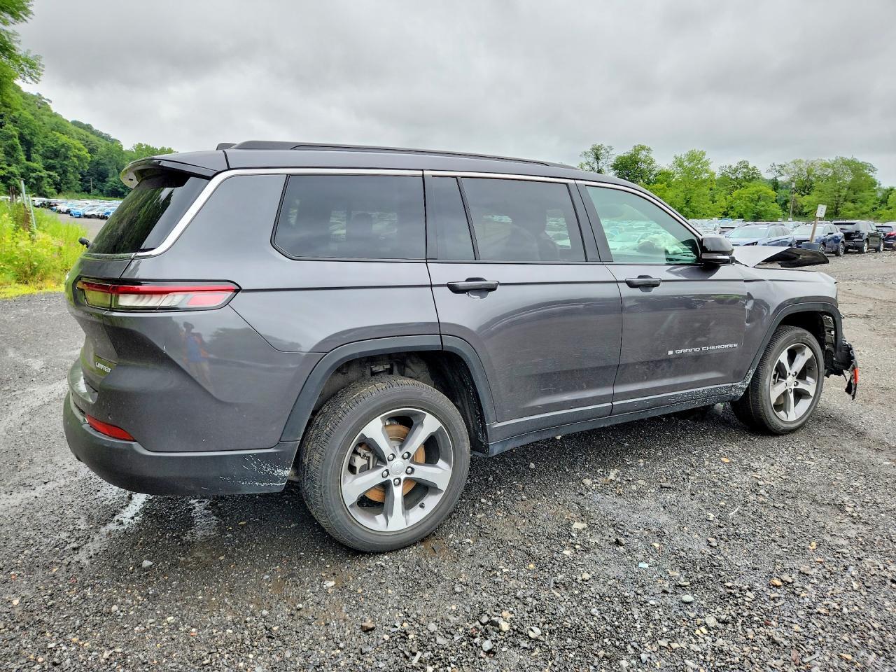 2024 JEEP GRAND CHEROKEE L LIMITED — Фото 3 из 13