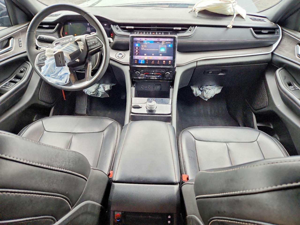 2024 JEEP GRAND CHEROKEE L LIMITED — Фото 8 из 13