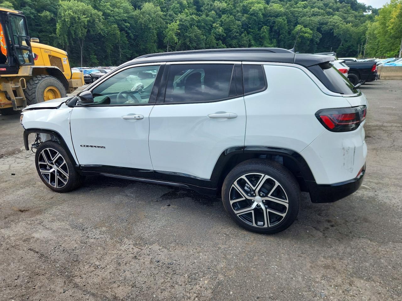 2024 JEEP COMPASS LIMITED — Фото 2 из 13