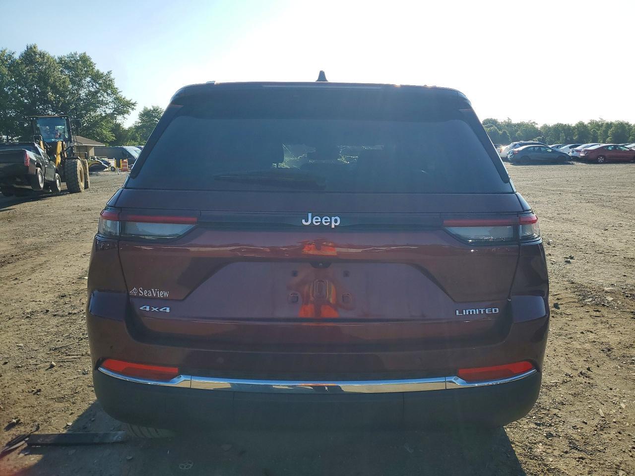 2024 JEEP GRAND CHEROKEE LIMITED — Фото 6 из 13