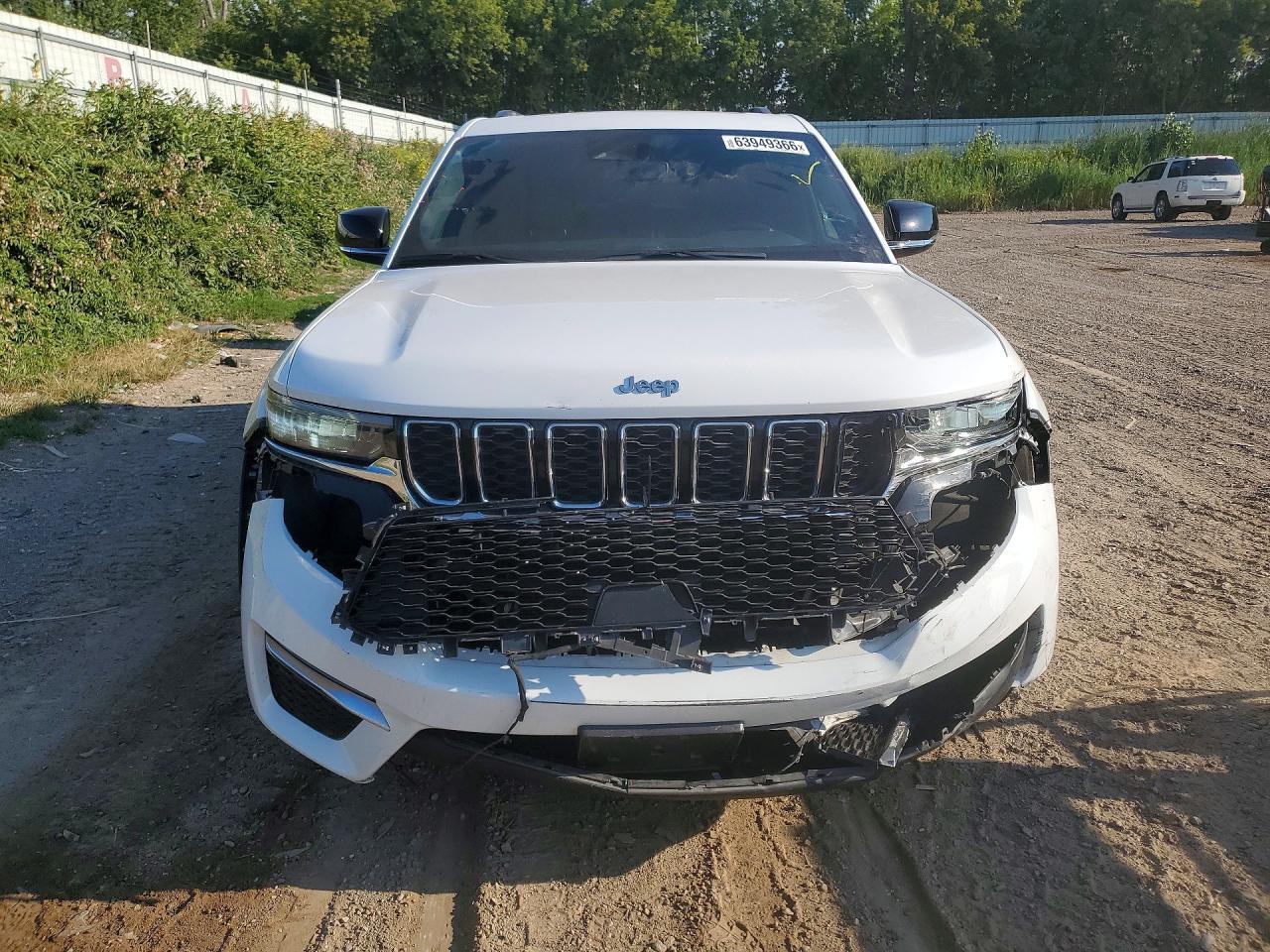 2024 JEEP GRAND CHEROKEE LIMITED 4XE — Фото 5 из 13