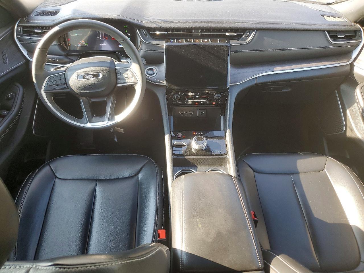 2024 JEEP GRAND CHEROKEE LIMITED 4XE — Фото 8 из 13