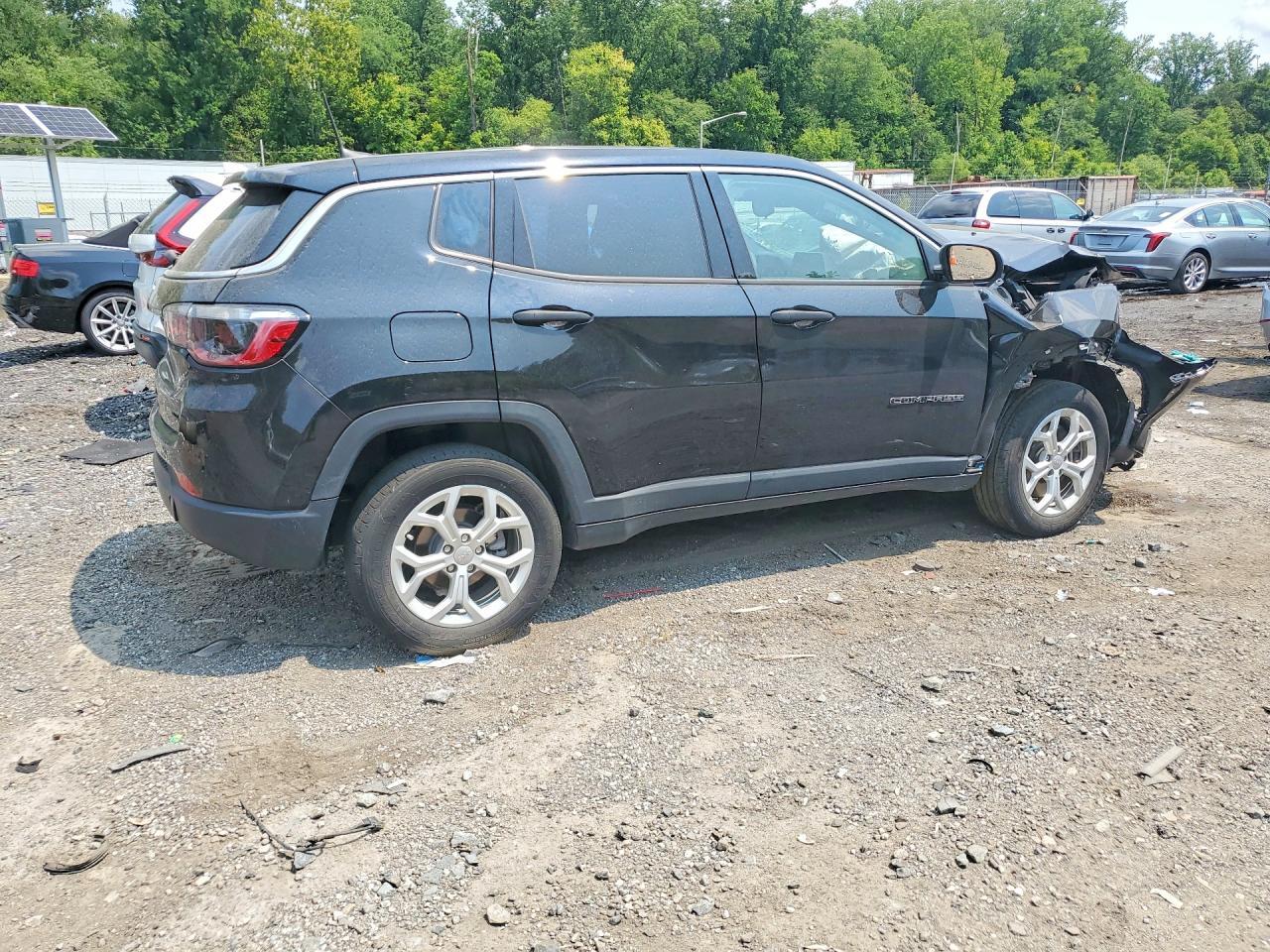 2024 JEEP COMPASS SPORT — Фото 3 из 13